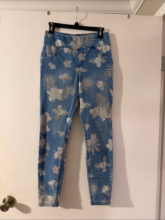 HUE Denim - HUE Floral Print Blue Women’s Jeggins